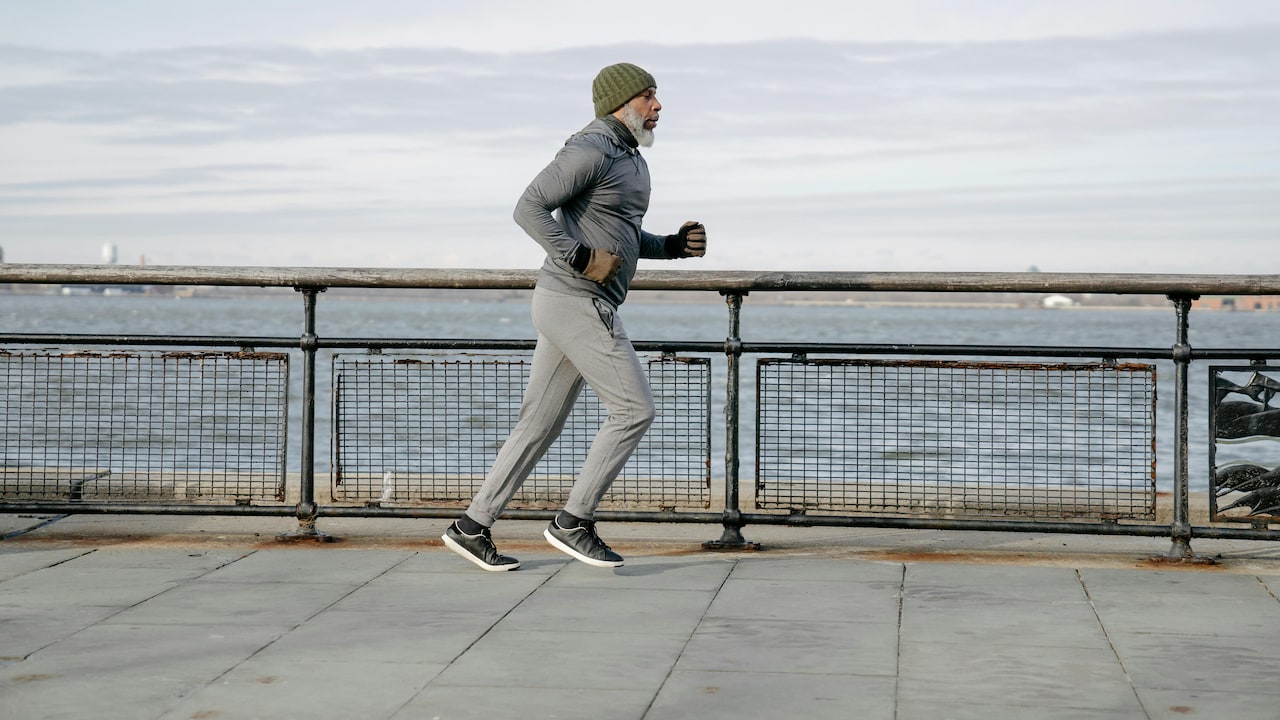 How To Pick Gym Joggers That Do Not Trap Heat