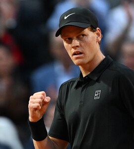 Jannik Sinner Opens Italian Open Account, Aryna Sabalenka Suffers Shock Early Exit