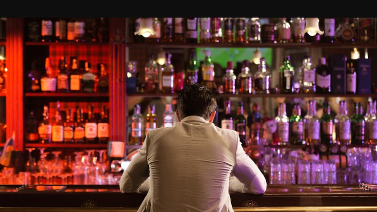 LG Saxena Approves New Excise Policy For Ladakh, Allows Hard Liquor Sales Across UT
