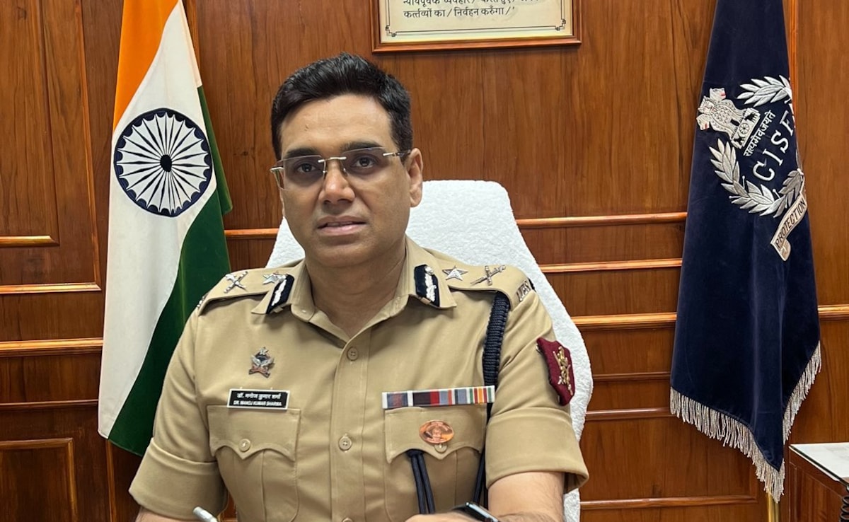 Meet Manoj Kumar Sharma, '12th Fail' Fame IPS Officer Who Got Key Mumbai Police Role