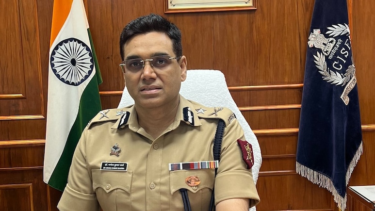 Meet Manoj Kumar Sharma, '12th Fail' Fame IPS Officer Who Got Key Mumbai Police Role