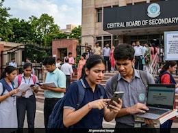 CBSE Students Flag OSM Glitches: Full Answers Shown as 'Blank Page', Correct MCQs Given 0.5