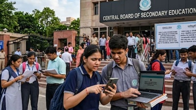 CBSE Class 12 Students Flag OSM Glitches: Full Answers Shown as 'Blank  Page', Correct MCQs Given 0.5