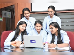 महाराष्ट्र बोर्ड नतीजों में लड़कियों का 'पावर शो', कोंकण ने फिर गाड़ा सफलता का झंडा, बोर्ड से जुड़ी 5 खास बातें जानिए यहां