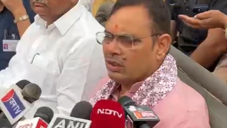 भ्रष्टाचारियों और कानून तोड़ने वालों को सीएम भजनलाल की चेतावनी, कहा- कान खोल कर सुन लें...कोई बख्शा नहीं जाएगा