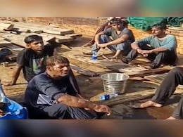 ईरान-अमेरिका क्रॉस फायरिंग में गुजरात के नाविक की मौत, 17 अन्य नाविकों को सुरक्षित बचा लिया गया