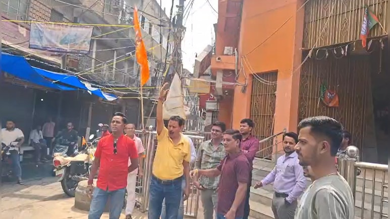 TMC की सरकार बनी तो आसनसोल में बंद हुआ मंदिर, BJP के आते ही सालों से बंद कपाट खुला