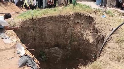 राजस्थान: 40 फुट गहरे कुएं में जिंदा दफन हो गए 2 सगे भाई, मोटर निकालते समय मिट्टी धंसने से हुआ हादसा