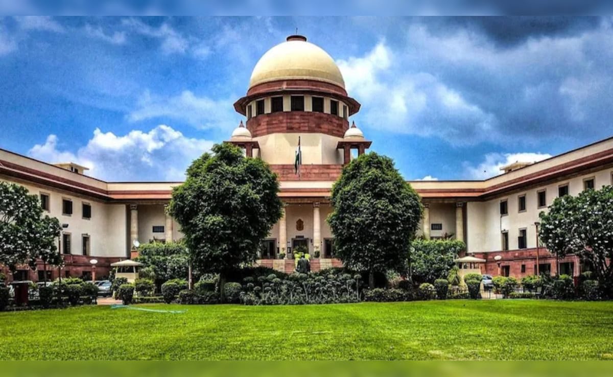 यूपी के 1.86 लाख शिक्षकों के लिए गुड न्यूज, सुप्रीम कोर्ट ने TET पास करने की डेडलाइन 1 साल बढ़ाई