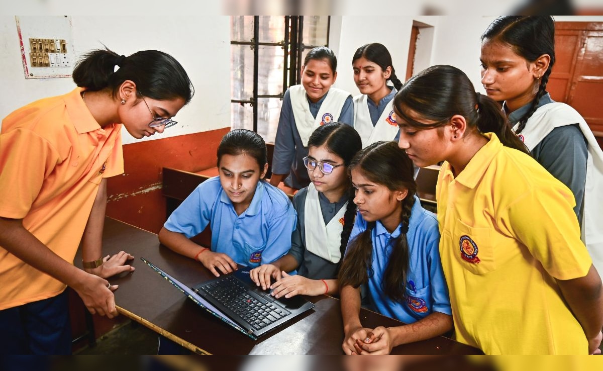 CBSE Class 12th Result 2026: UMANG ऐप से ऐसे चेक करें अपना रिजल्ट, बेहद आसान है प्रोसेस