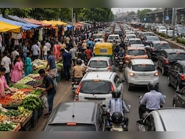 अब नोएडा की सड़कों पर नहीं लगेंगे साप्ताहिक बाजार? दुकानदारों के लिए भी आएगा नया सिस्टम, जानें लें अपने मतलब की बात