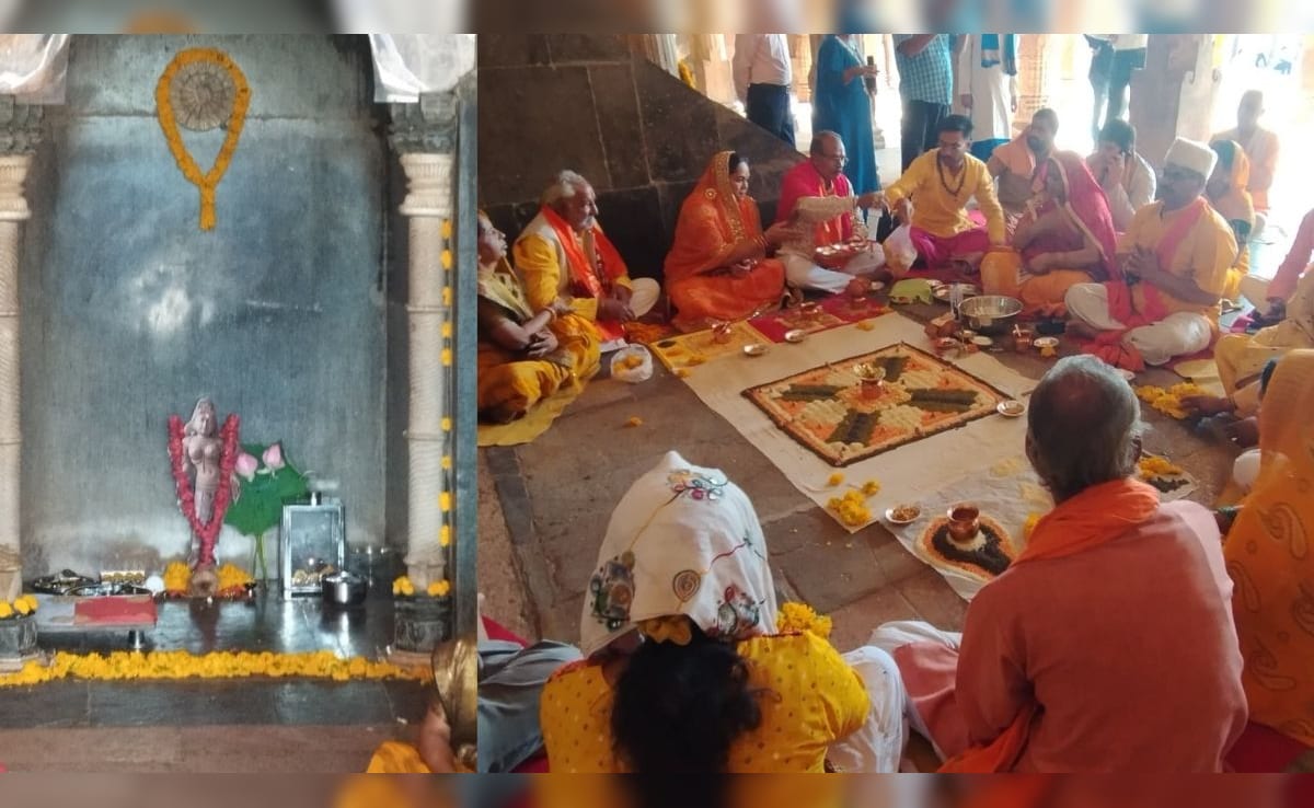 भोजशाला में पूजा-पाठ अनुष्ठान कर स्थापित की मां वाग्देवी की प्रतिमा, कलेक्टर और SP भी हुए शामिल