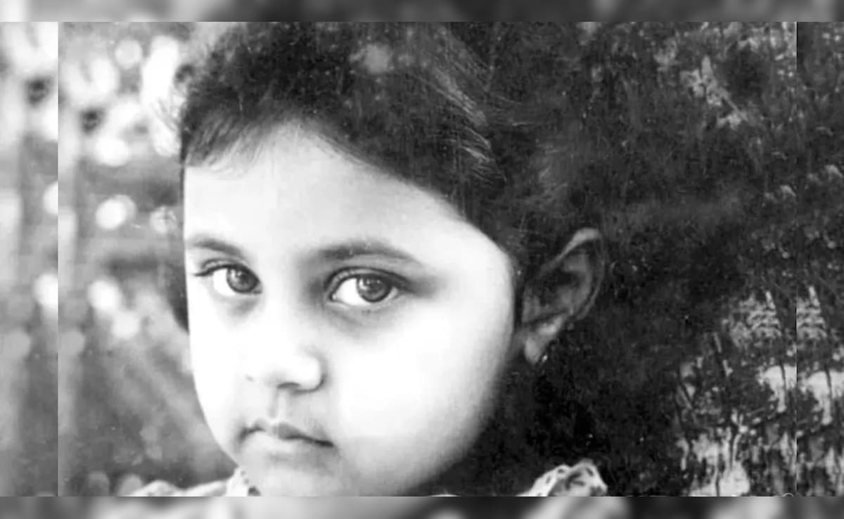 पैदा होते ही अस्पताल में अपने असली मां-बाप से बिछड़ गई थी ये एक्ट्रेस! मां ने मचाया हल्ला तो मच गया हड़कंप