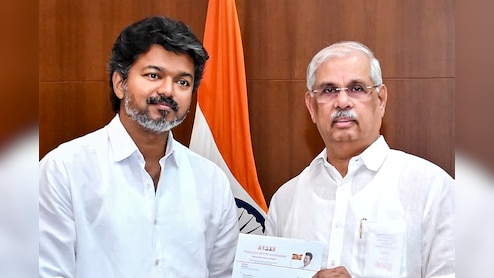 Trendspotting: Vijay Dominates Google Searches &mdash; A Look At Stars That Became Chief Ministers In India