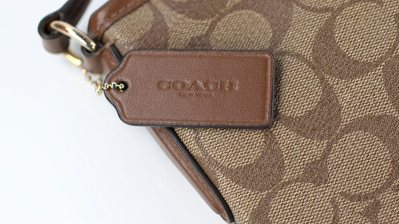 Explore Coach bags for women at discounted prices never seen before Explore Coach bags for women at discounted prices never seen before