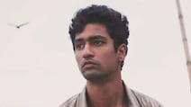 इंजीनियरिंग का स्टूडेंट, बना बॉलीवुड का सुपरस्टार, वाइफ भी है टॉप एक्ट्रेस, बॉक्स ऑफिस पर दे रहे लगातार ब्लॉकब