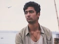 इंजीनियरिंग का स्टूडेंट, बना बॉलीवुड का सुपरस्टार, वाइफ भी है टॉप एक्ट्रेस, बॉक्स ऑफिस पर दे रहे लगातार ब्लॉकबस्टर