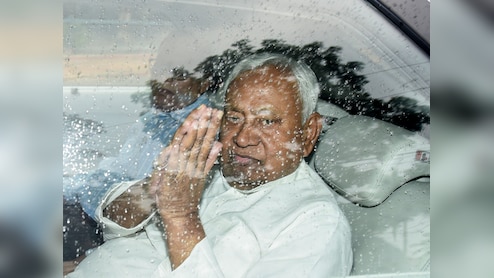 Nitish Kumar Vacates CM Residence, Shifted To New Address