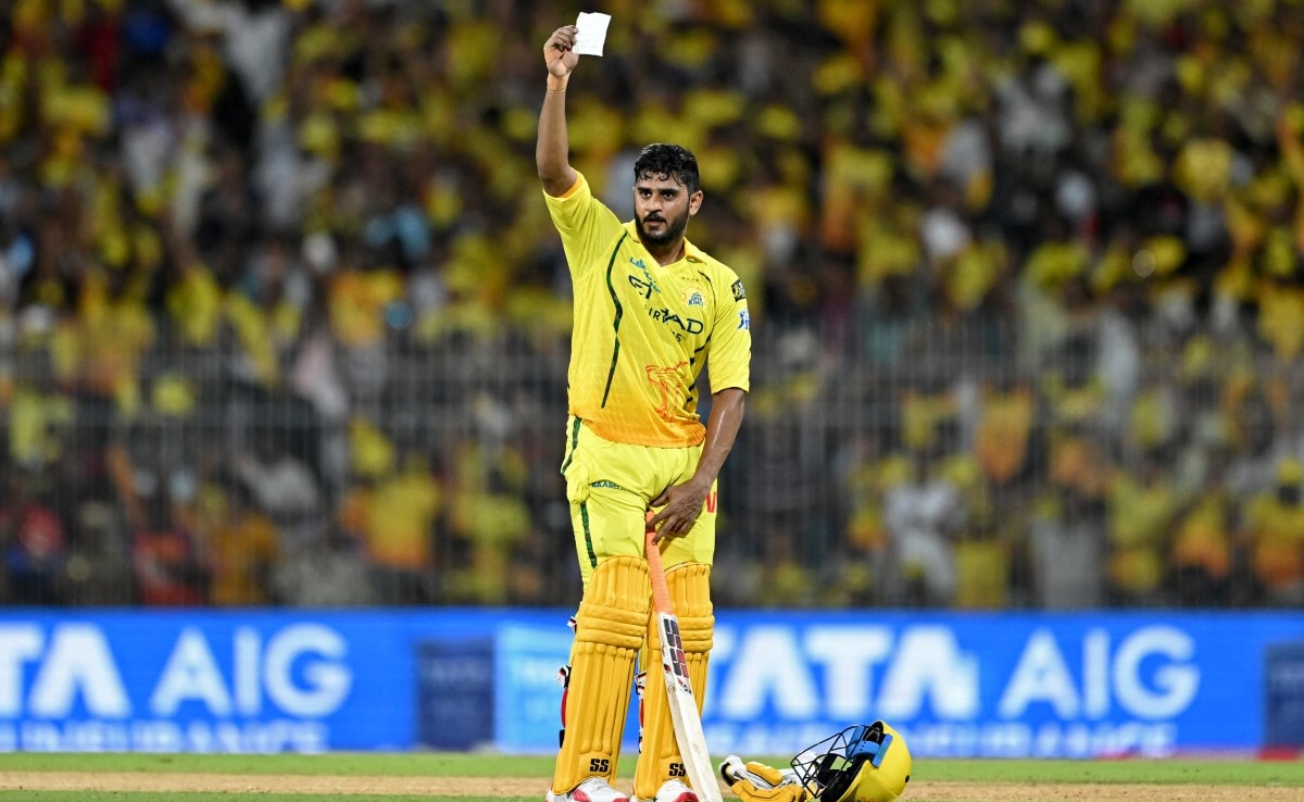 CSK Star Urvil Patels Special Celebration After 13-Ball 50 vs LSG Is Viral: This Is For You Papa