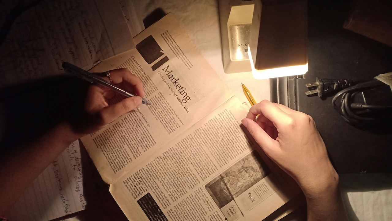 Best Study Lamps For Eye Strain: Top 5 Picks With Smart Lighting Features