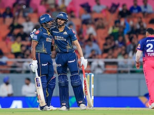 IPL Qualifier 2 Live: Gill-Sudharsan Script World Record, GT Cruise In Chase