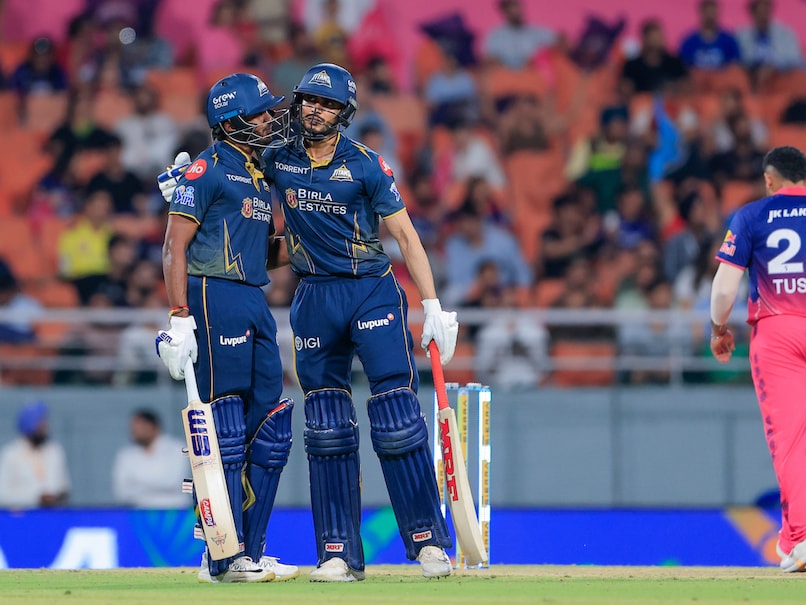 GT vs RR LIVE Score, IPL 2026 Qualifier 2: Shubman Gill-Sai Sudharsan Script World Record, Gujarat Titans Cruise In Chase