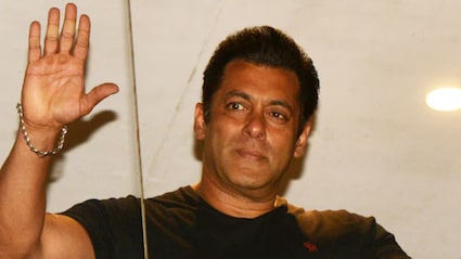 Snake Found At Salman's Galaxy Apartments In Mumbai, Rescuer Removes It Safely
