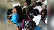 'पढ़ेगा इंडिया तभी तो बढ़ेगा इंडिया' लेकिन कैसे? कहीं 1 शिक्षक के भरोसे पढ़ाई तो कहीं पानी-बिजली की किल्लत!