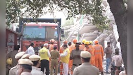 1 Dead, 8 Rescued After 3-Storey Building Collapses In South Delhi