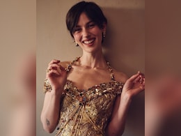 Gracie Abrams Expands Career With Biggest Tour Yet Across Three Continents
