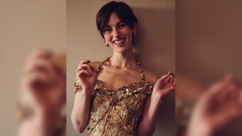 Gracie Abrams Expands Career With Biggest Tour Yet Across Three Continents