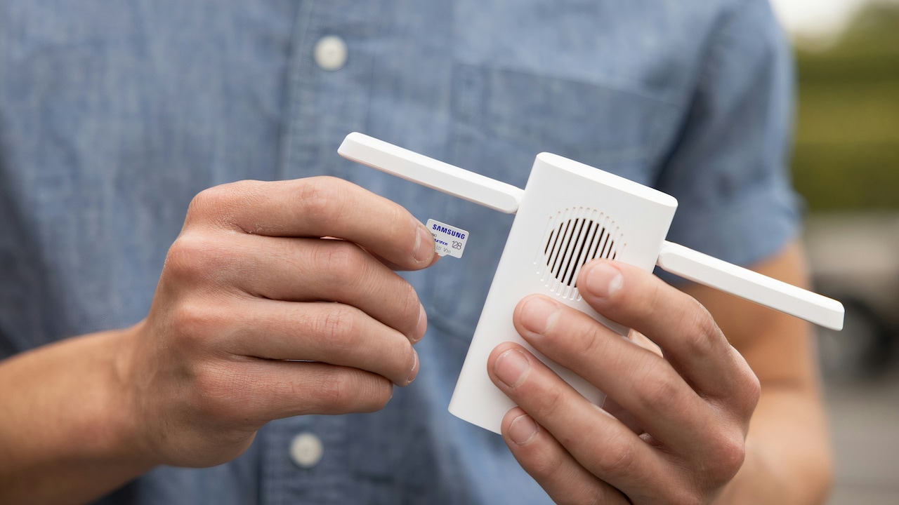 WiFi extenders that are affordable and fix dead zones easily