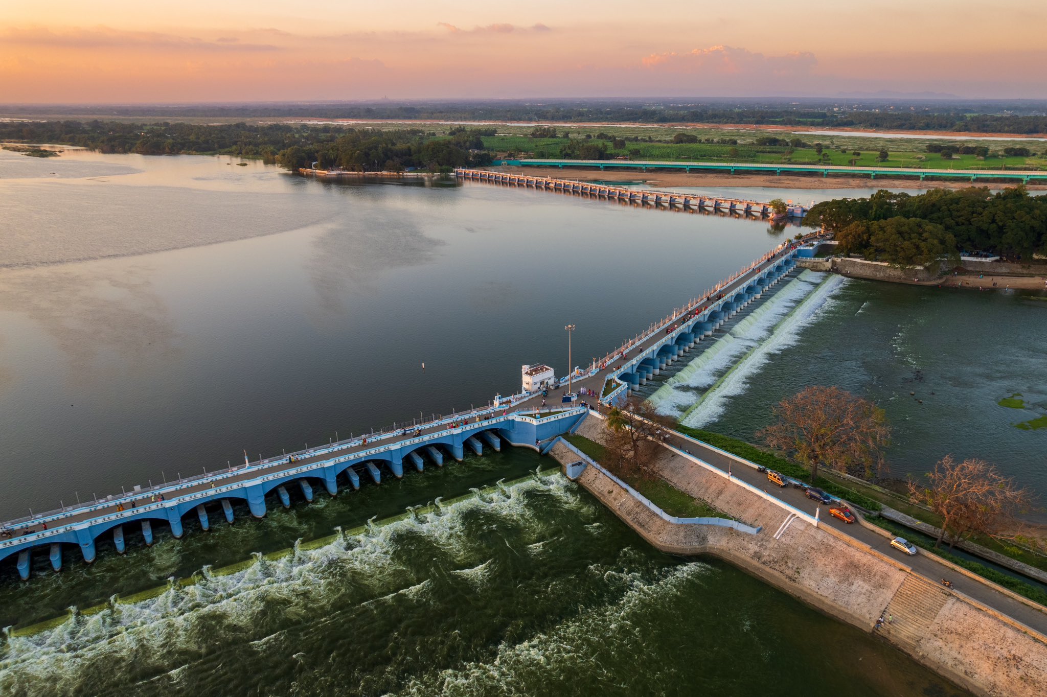 Which Is The Oldest Dam In India?