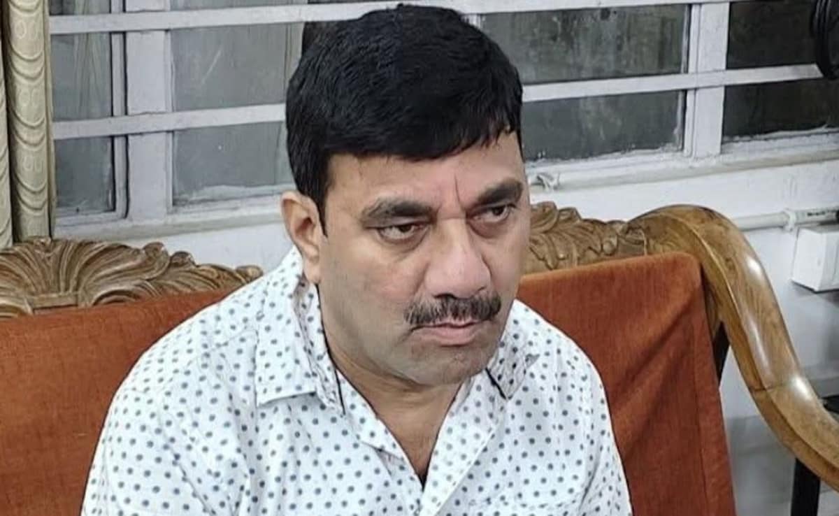 ब‍िहार में कैबिनेट व‍िस्‍तार से पहले JDU व‍िधायक पर कार्रवाई, पैतृक आवास पर कुर्की का नोट‍िस चस्‍पा