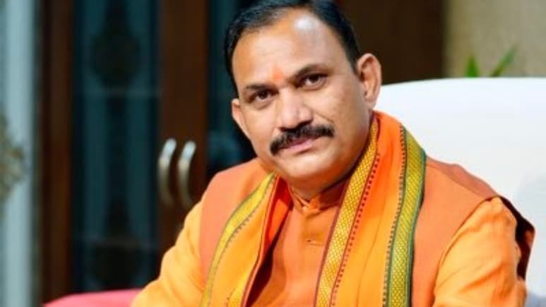NHM कर्मचारियों को मिलेगा 6 लाख का फ्री लाइफ इंश्योरेंस कवर, छत्तीसगढ़ सरकार का बड़ा फैसला