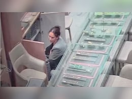 Saleswoman Caught On Camera Emptying Jewellery Trays Worth Rs 1.5 Crore