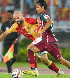 Mohun Bagan vs East Bengal LIVE Score, ISL 2025-26: 2nd Half Begins; East Bengal Eye Redemption After 3 Missed Chances | MB 0-0 EB