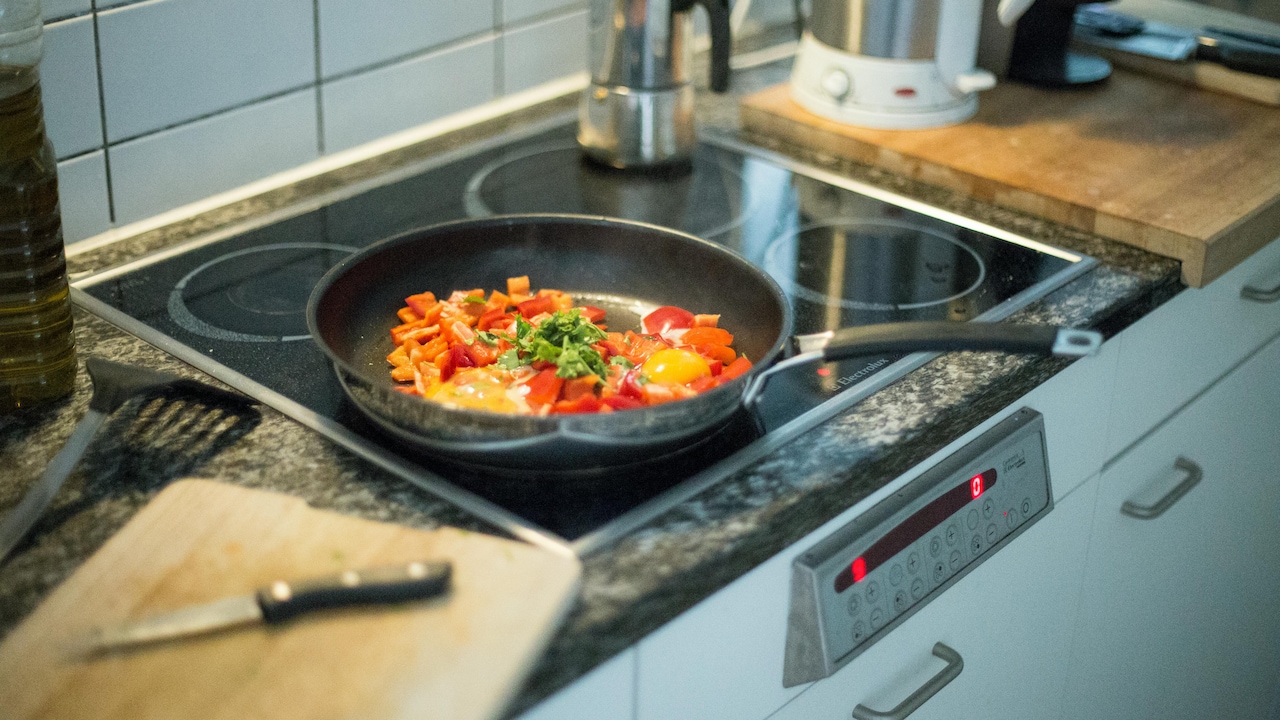 Non-Stick Pans Sticking Too Soon? How To Make Them Last Longer