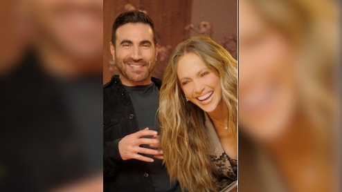 Brett Goldstein Rates On-Screen Kiss With Jennifer Lopez "12 Out Of 10". Her Reaction Is Gold