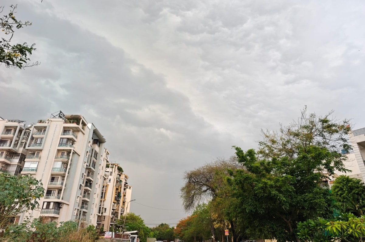 Jaipur Weather: जयपुर में सुहाना मौसम