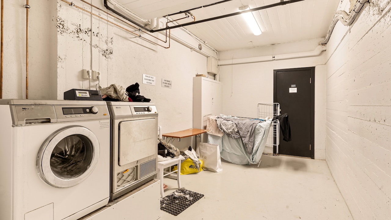 Top 5 Washing Machines For Small Flats That Do Not Occupy Half The Utility Area
