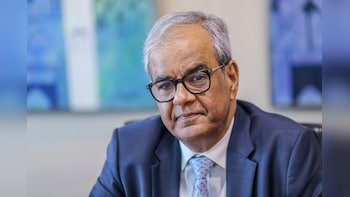 Kotak Mahindra Bank CEO Flags IDBI Valuation Concerns As Privatization Drags