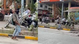 Pune VIDEO: पुण्याच्या रस्त्यावर झोंबी? 2 तास 'तो' हललाच नाही, एकाच जागेवर उभा; व्हिडिओने खळबळ