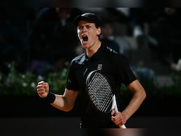 Jannik Sinner, Novak Djokovic Headline Wimbledon's Star-Studded Opening Day