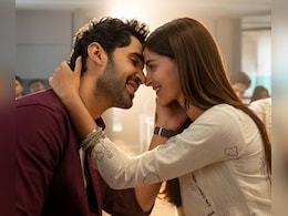 <i>Chand Mera Dil</i> First Review: Ananya Panday And Lakshya's Film Is Not A 'Typical Love Story'