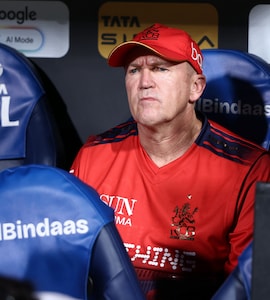 IPL 2026: RCB Coach Guilty Of "Audible Obscenity" During Match Against MI, Faces BCCIs Wrath