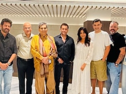 Salman Khan Hosts Private Screening Of <i>Maatrubhumi</i> For Subhash Ghai, Sooraj Barjatya And Other Close Friends