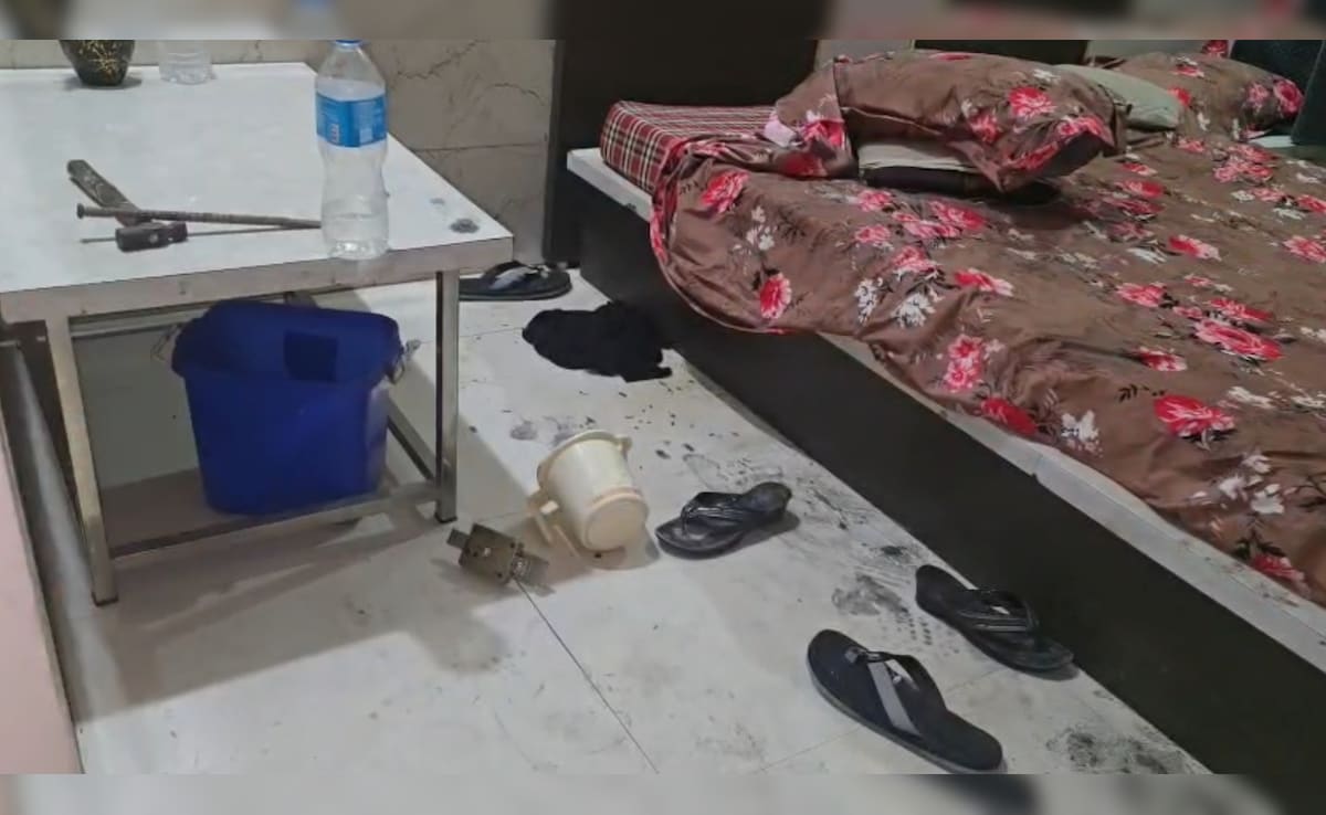 झांसी में होटल के कमरे में खत्म हुई प्रेम कहानी, प्रेमी-प्रेमिका ने खाया जहर; मौत