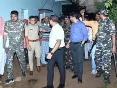 धनबाद: टुंडी में प्रतिबंधित पशु का मांस मिलने पर बवाल, पथराव के बाद पुलिस की फायरिंग, धारा 144 लागू