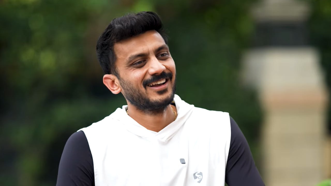 "Yes Bro I Am Virgin": Axar Patel, Delhi Capitals Physio Stumped By Stars Statement After Getting Hit By Ball During IPL Match